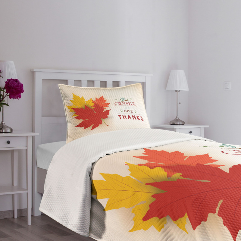 Maple Leaves with Phrase Bedspread Set