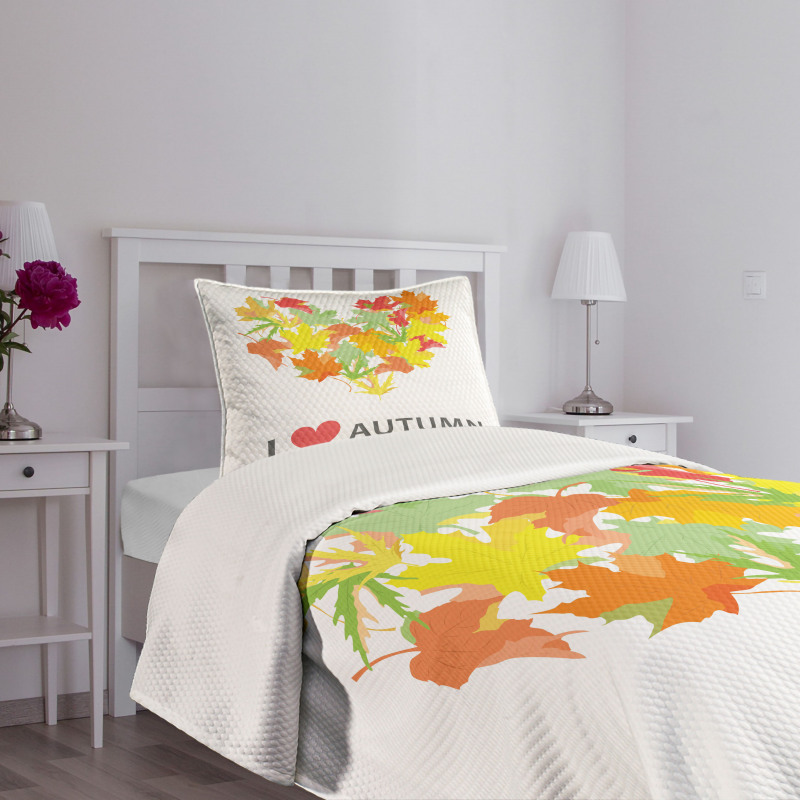 Maple Leaves with Heart Bedspread Set