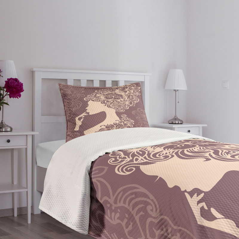 Flower Hairstyle Bedspread Set