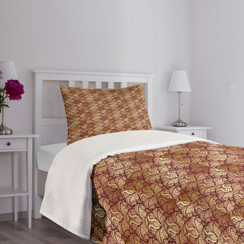 Curvy Leaves Bedspread Set