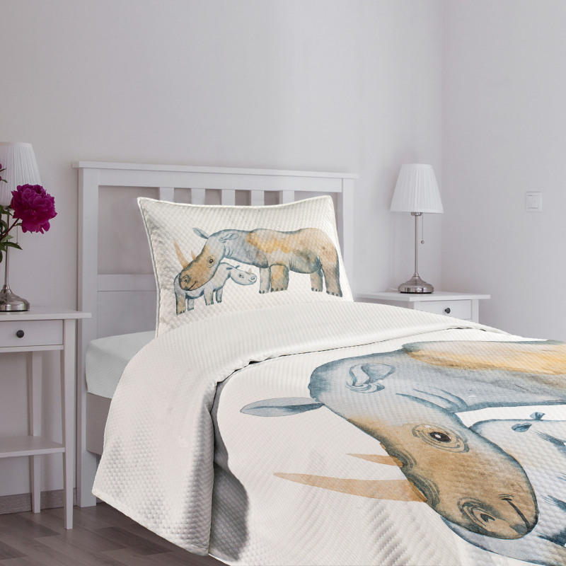 Mother and Baby Animals Bedspread Set