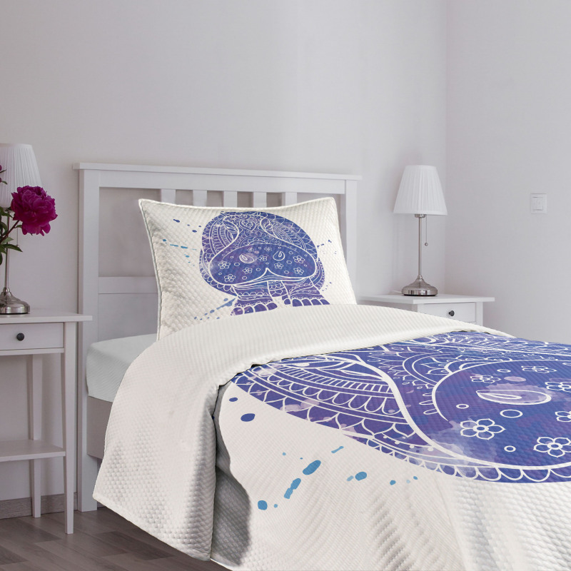 Lace Ornamental Ombre Bedspread Set