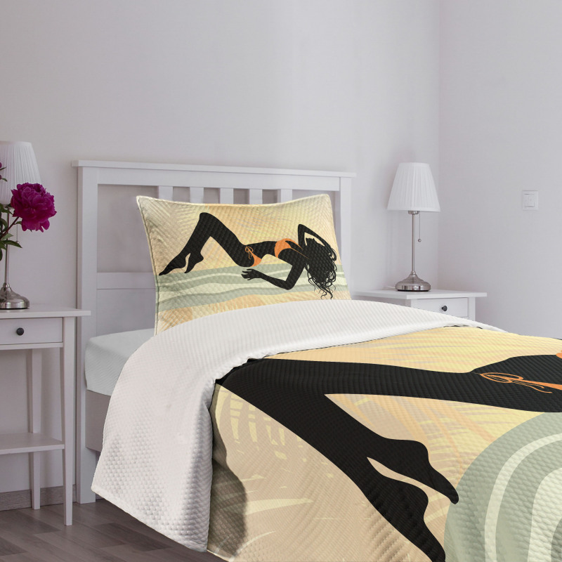 Curly Haired Lady Bedspread Set