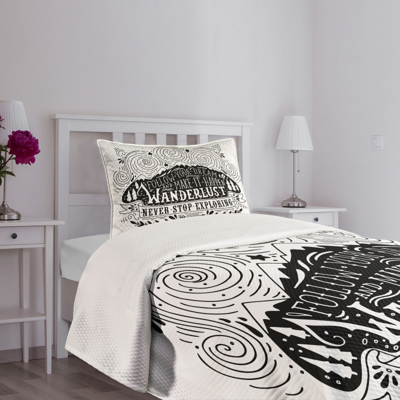 Wanderlust Follow Dreams Bedspread Set