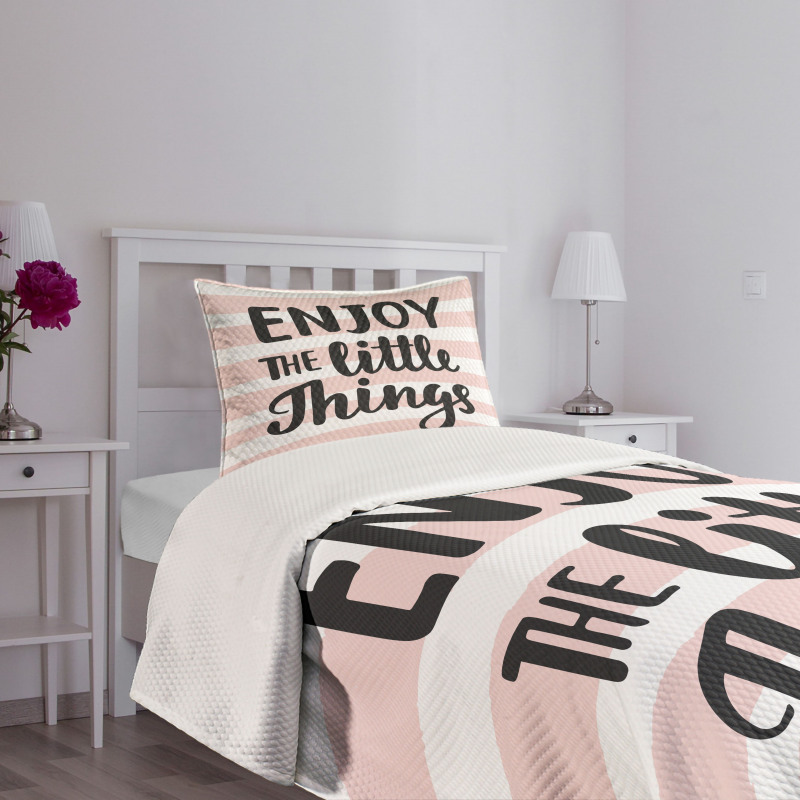 Hand Drawn Calligraphy Bedspread Set