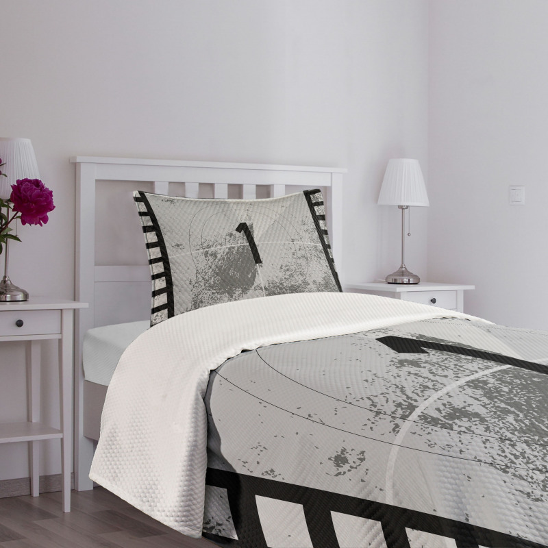 Final Countdown Bedspread Set