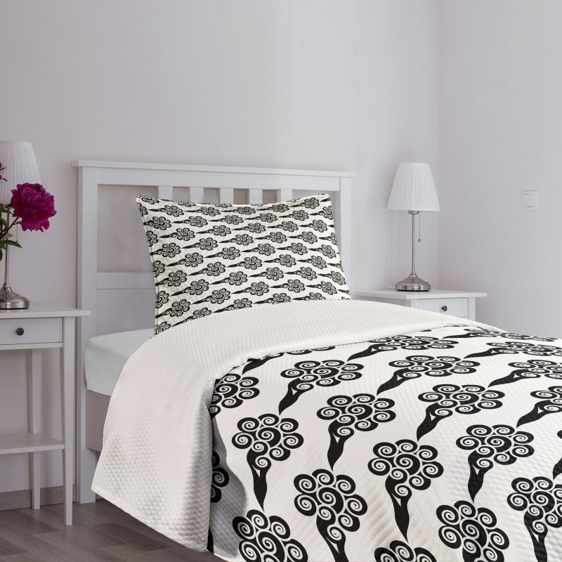 Chinese Oriental Motifs Bedspread Set