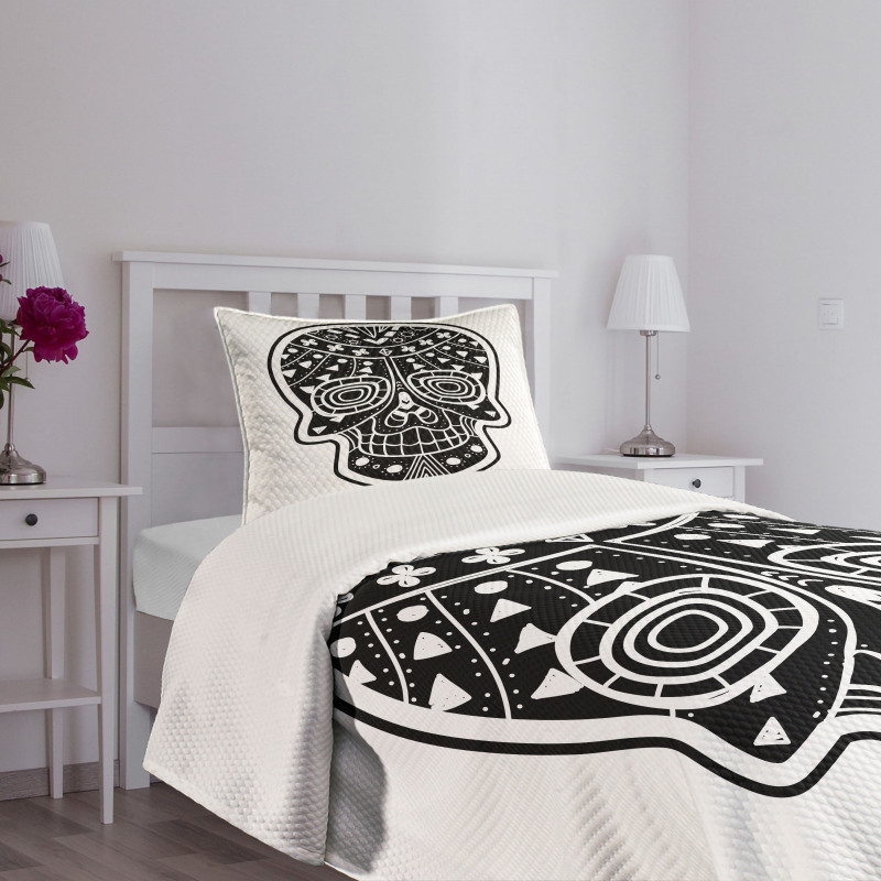 Tribal Style Skull Bedspread Set