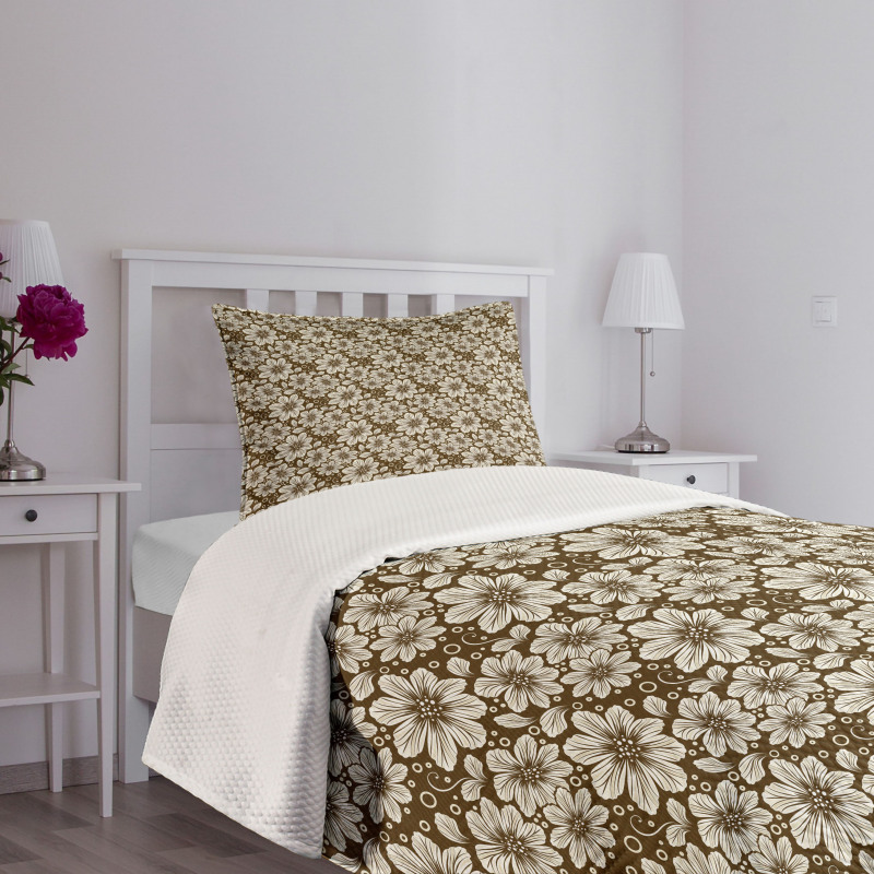 Cosmos Flower Bedspread Set