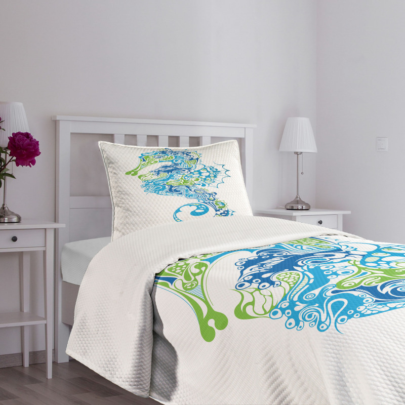 Curvy and Wavy Forms Bedspread Set