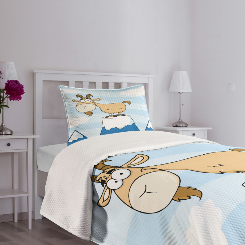 Doodle Goat Mountain Pick Bedspread Set