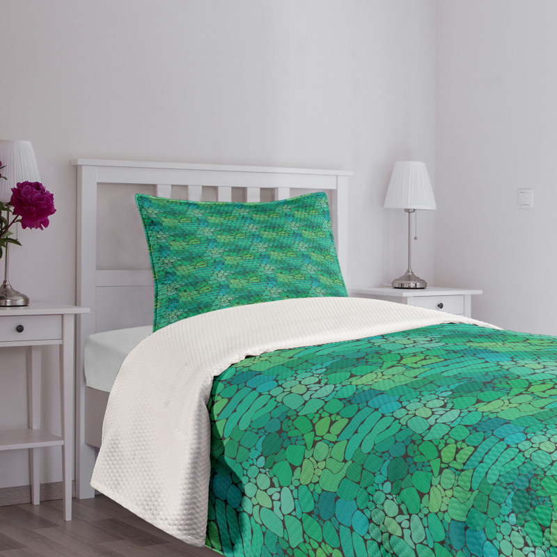 Exotic Crocodile Skin Bedspread Set