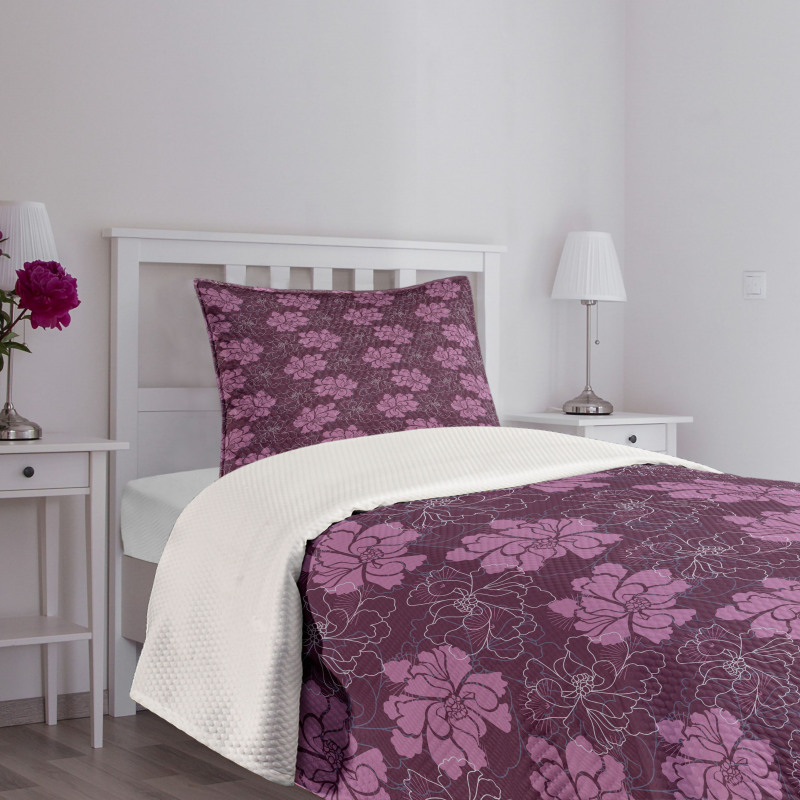 Botanical Petal Pattern Bedspread Set