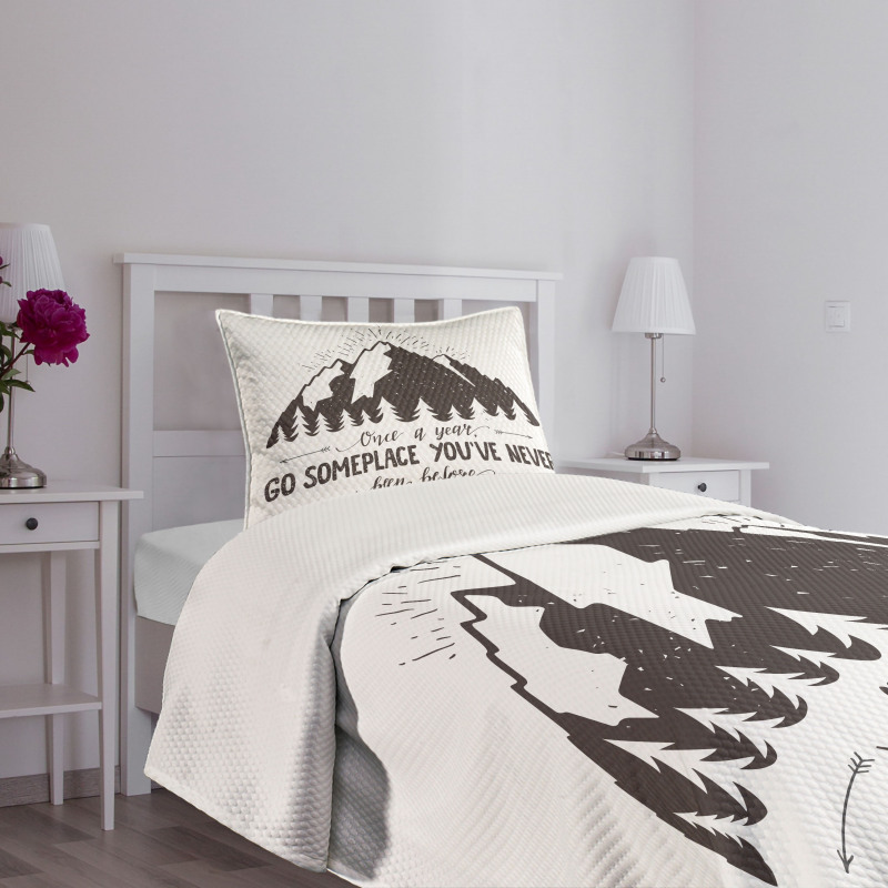 Wanderlust Theme Bedspread Set