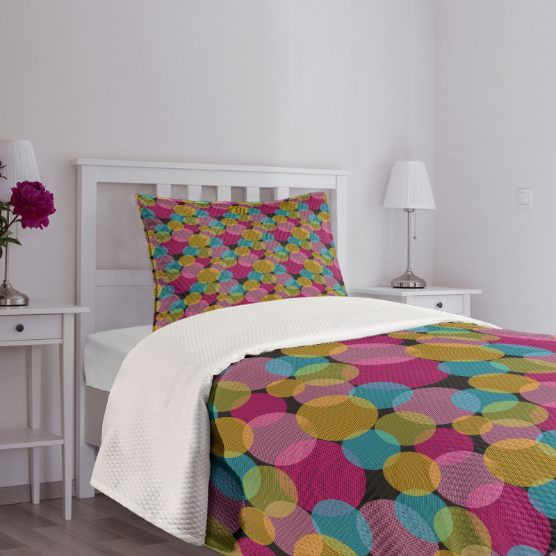 Vibrant Round Spots Bedspread Set