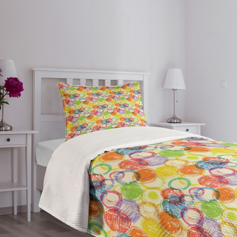 Scribble Circles Bedspread Set