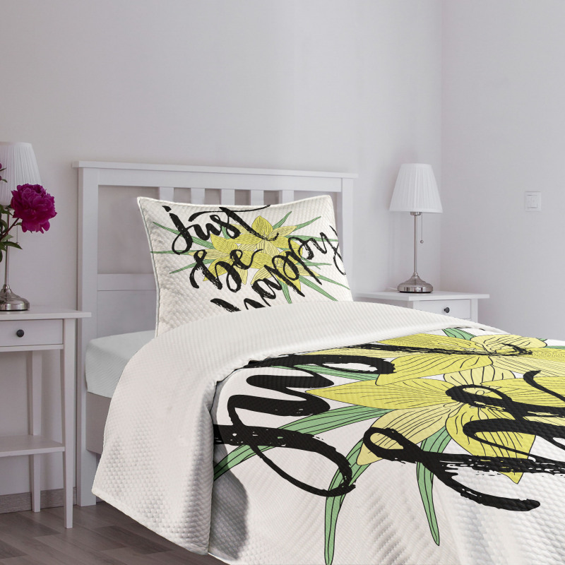 Yellow Blossoms Leaves Bedspread Set