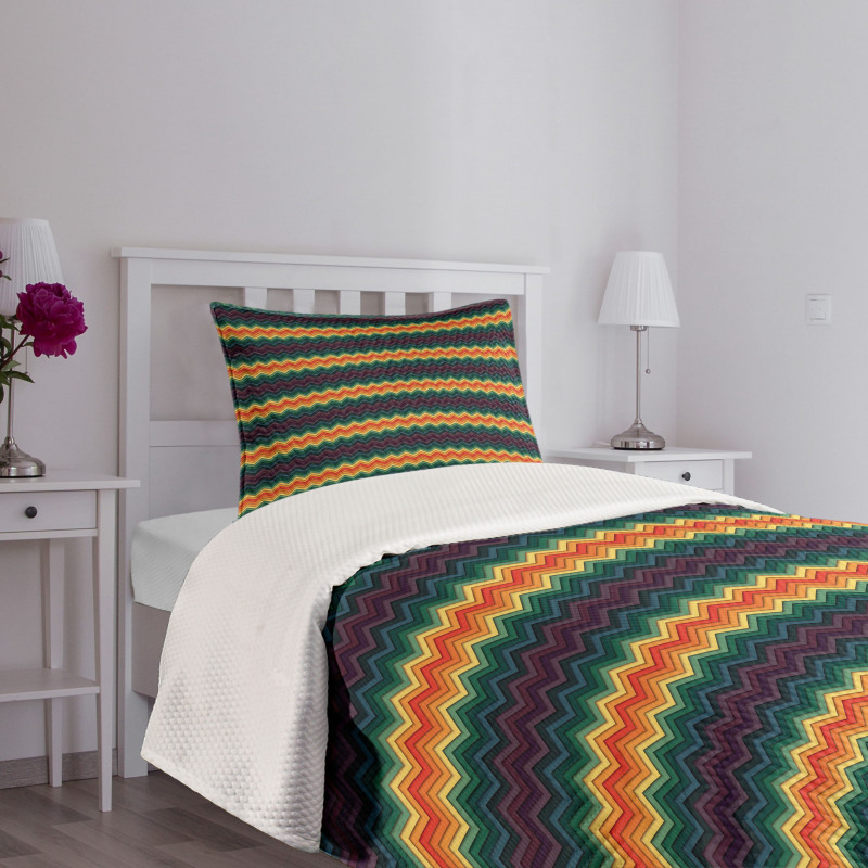 Colorful Zigzag Classic Bedspread Set