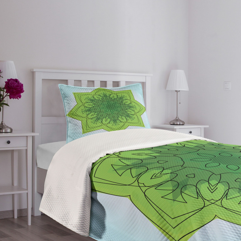 Sketch Flower Bedspread Set