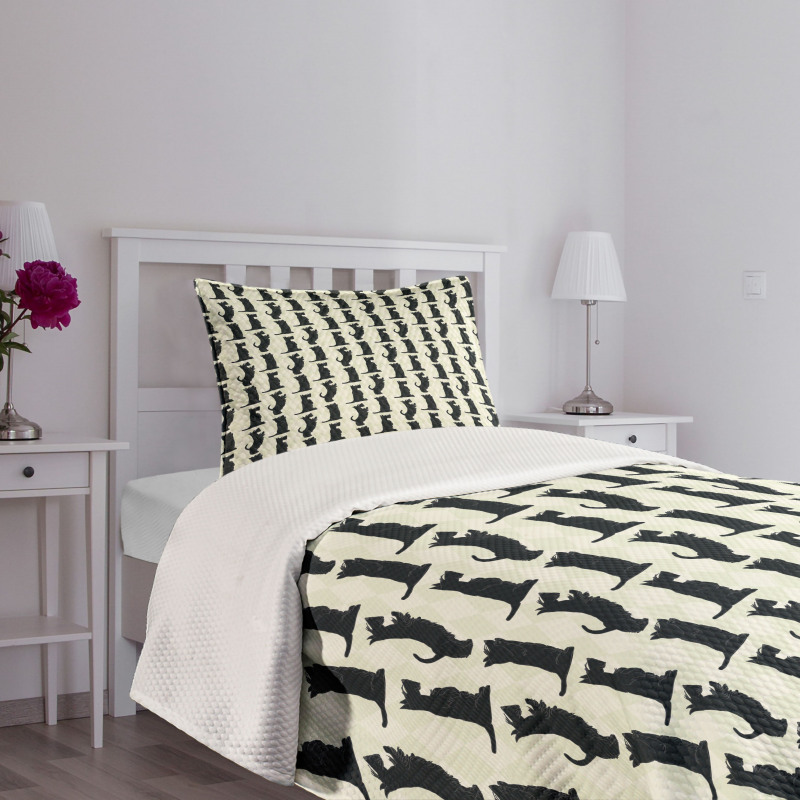 Checkered Rhombus Motif Bedspread Set