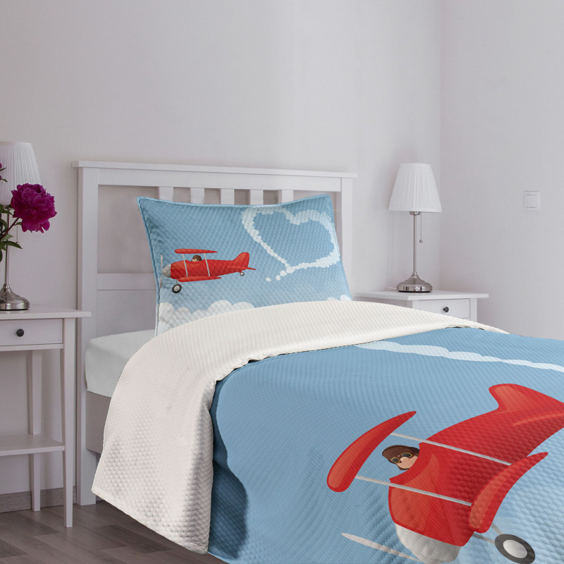 Heart Shape with Plain Trail Bedspread Set