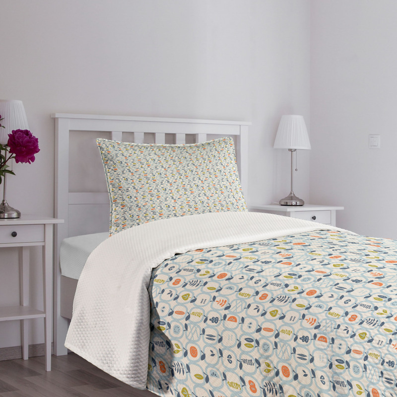 Apples Leaves Pattern Bedspread Set