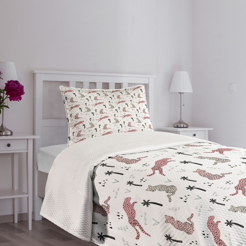 Hand Drawn Exotic Palms Bedspread Set