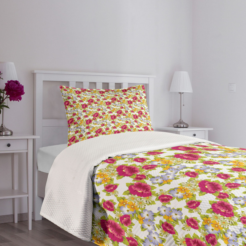 Botanical and Nostalgic Bedspread Set