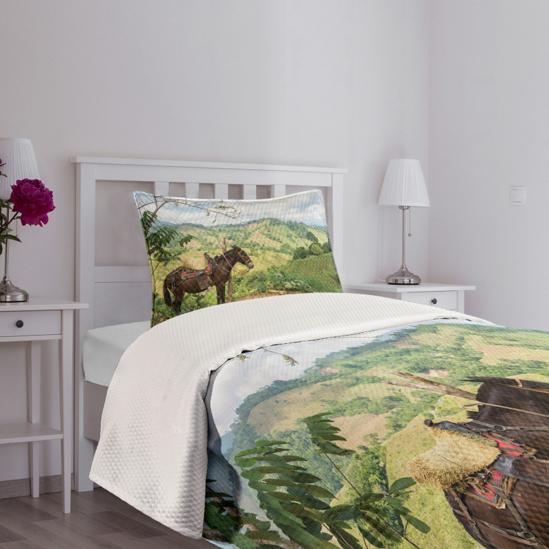 Rural ColumbiMountains Bedspread Set