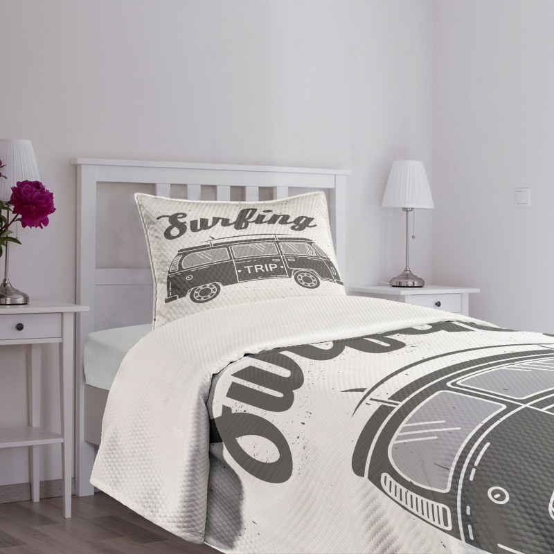 Vintage Van and Surfing Words Bedspread Set