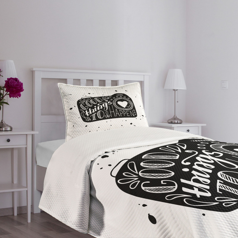 Things to Happen Words Bedspread Set