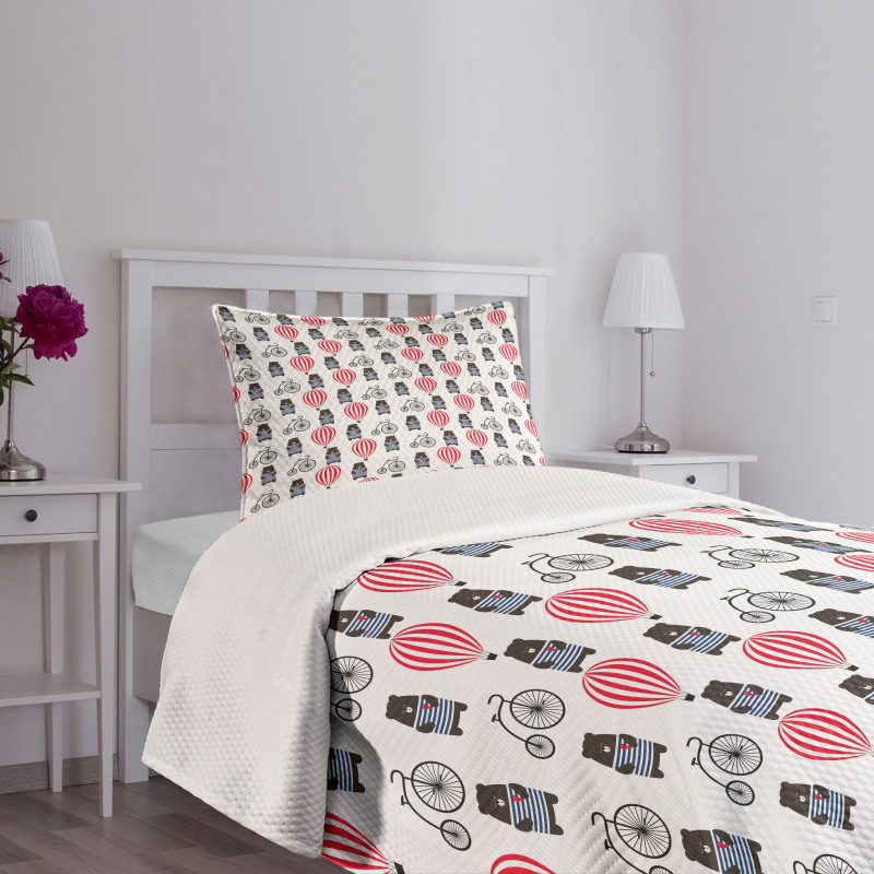 Sad Animal with Balloon Retro Bedspread Set