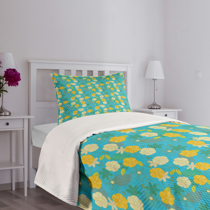 Flowers on Blue Pattern Bedspread Set