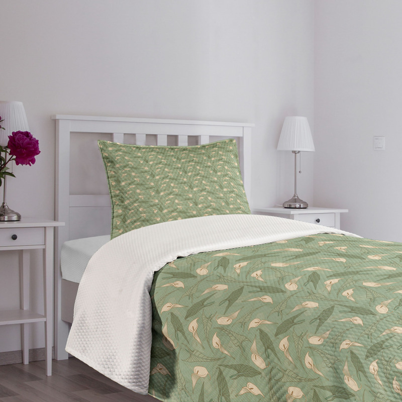 Calla Flowers Green Leaves Bedspread Set