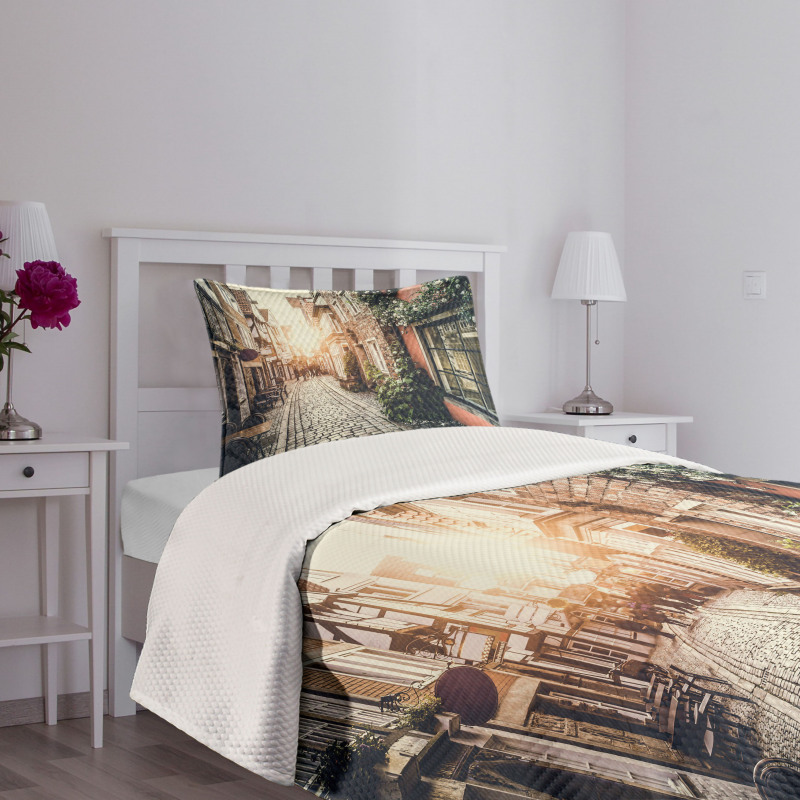 Old Town at Sunset Picture Bedspread Set