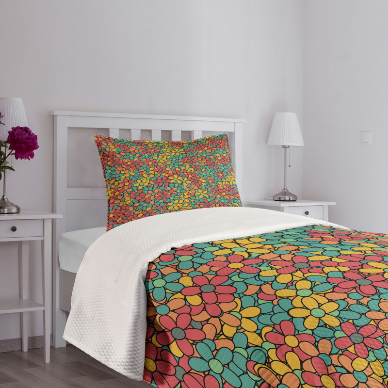 Retro Colored Doodle Bedspread Set