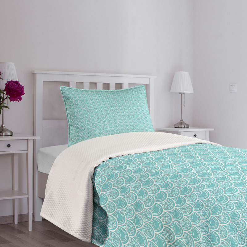 Swirls Curls Pattern Bedspread Set