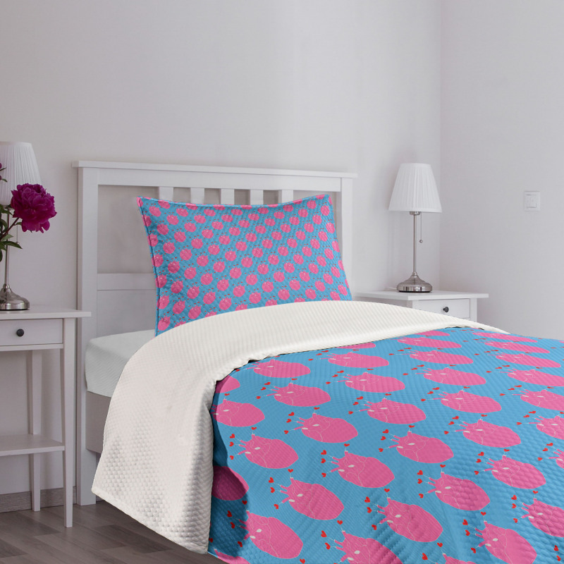 Human Heart Love Pattern Bedspread Set