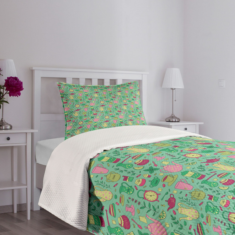 Teapots and Cups on Green Bedspread Set