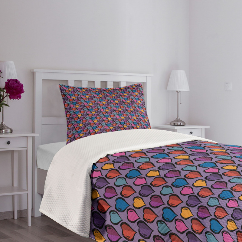 Classic Love Motif Bedspread Set