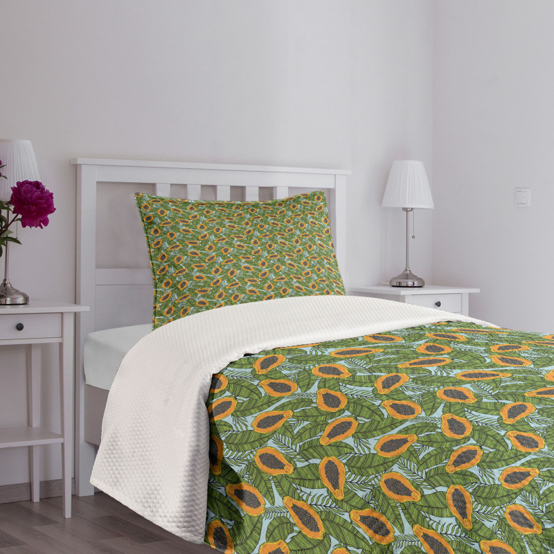 Halved Tropic Fruits Leaves Bedspread Set