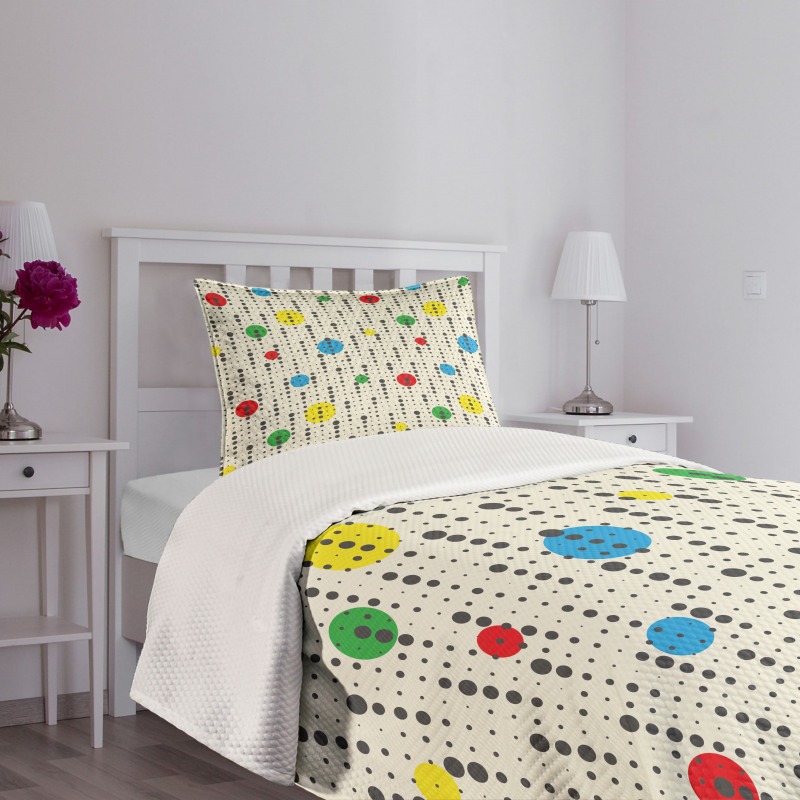 Simplistic Colored Dots Bedspread Set