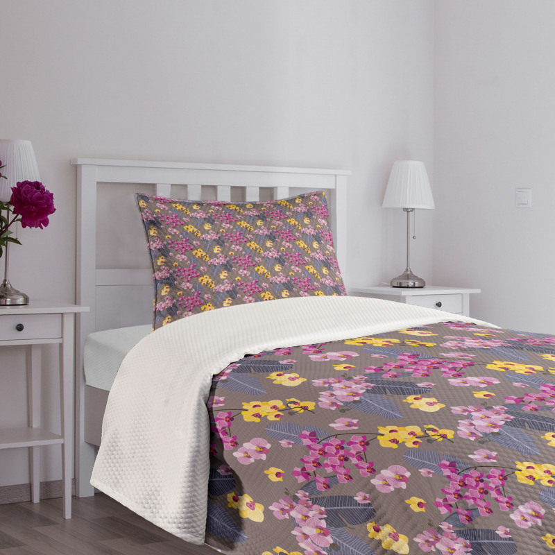 Jungle Wild Petals Island Bedspread Set