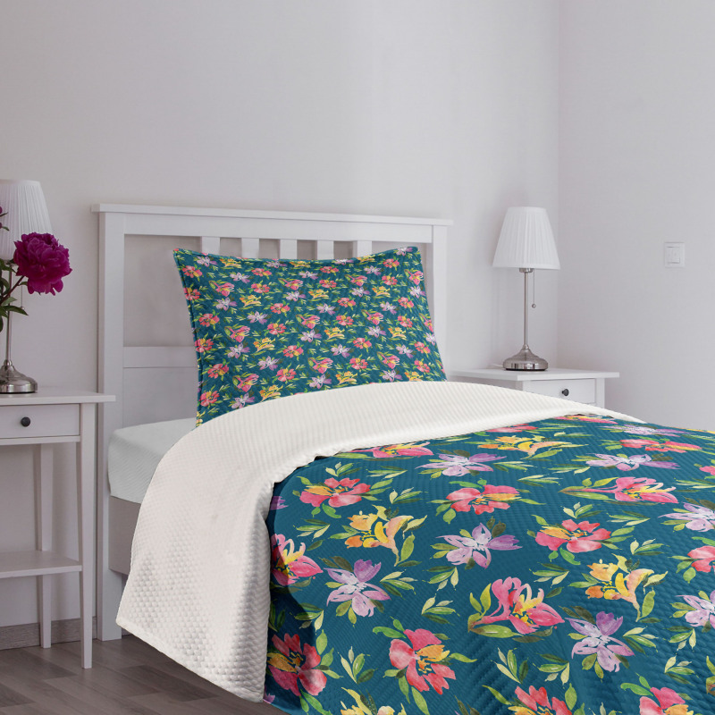 Watercolor Flowers Bedspread Set