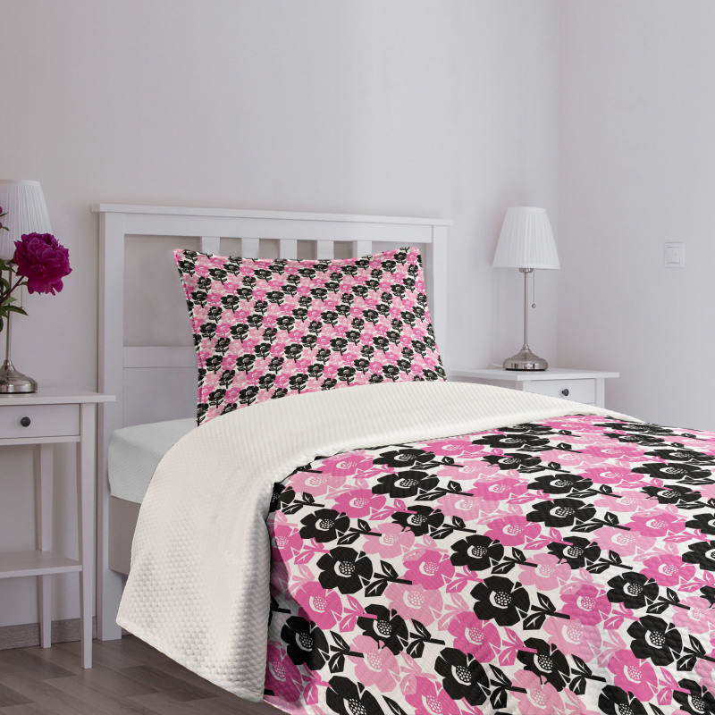 Composition Summer Season Bedspread Set