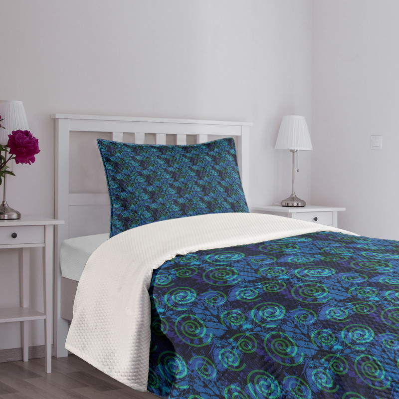 Imprints Pattern of Leafs Bedspread Set