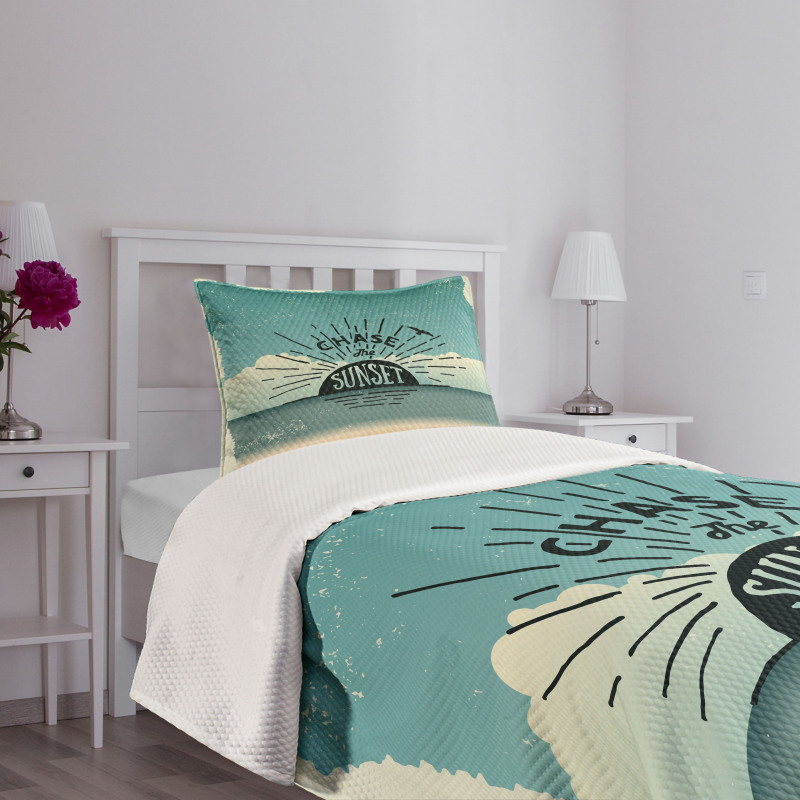 Typographic Chase the Sunset Bedspread Set