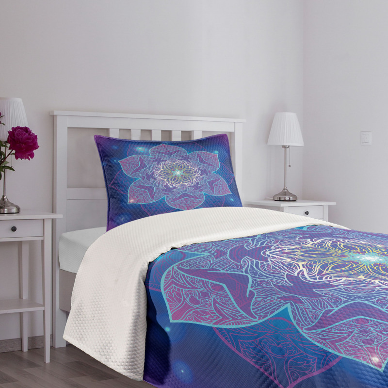 Geometry Style Bedspread Set