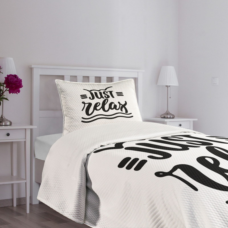 Calligraphic Just Relax Text Bedspread Set