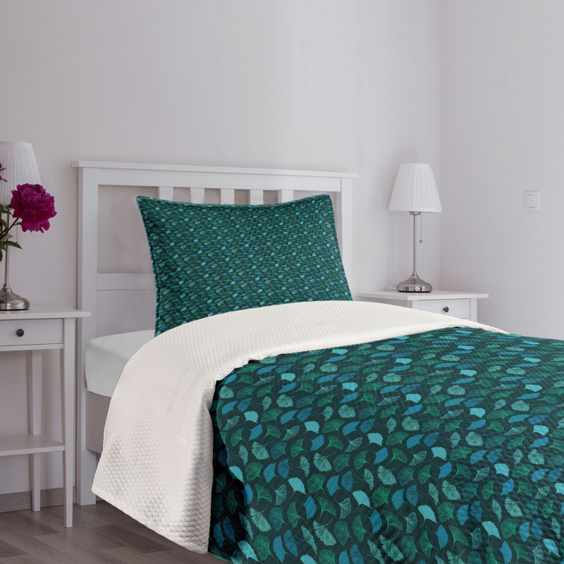 Exotic Ginkgo Leaves Motif Bedspread Set